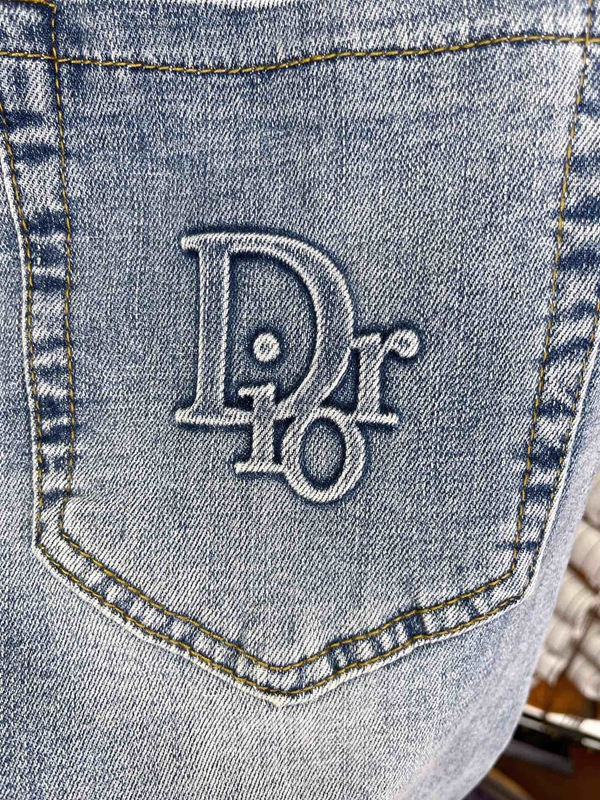 ブランドジーンズ細部ディテール